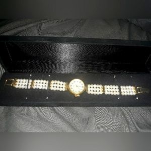 Womens Pearl Watch